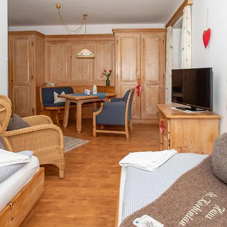 Ferienwohnung Haus St. Korbinian Mittenwald Exterior foto
